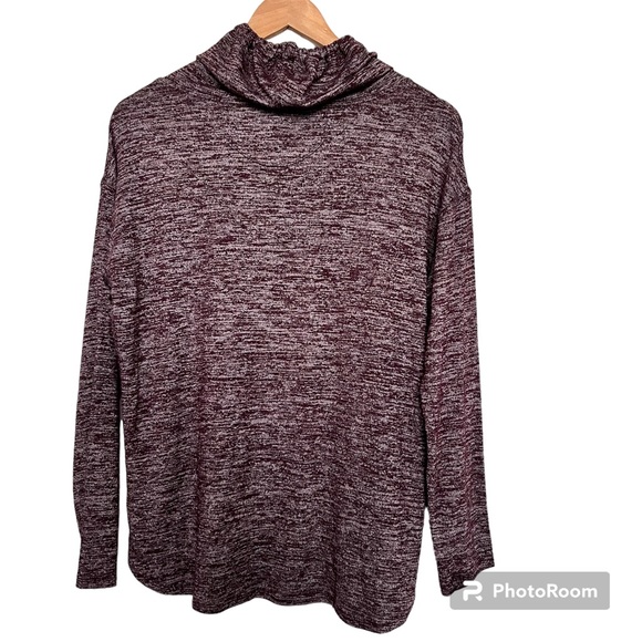 Calvin Klein Performance stretch purple Cowl neck Long Sleeves sweatshirt Size S - Picture 2 of 10